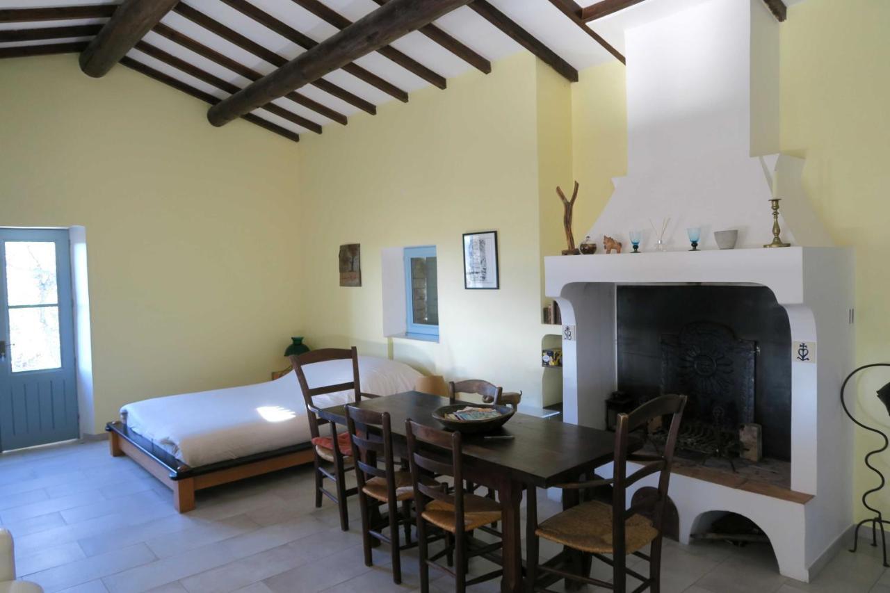 Bastide Au Coeur Du Luberon Apartment Gordes Luaran gambar